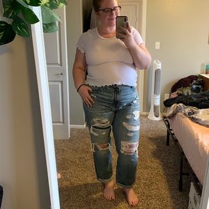 American Eagle Tomgirl Distressed Jeans